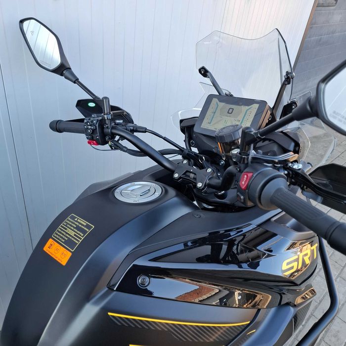 QJ Motor SRT 900sx - transport, raty