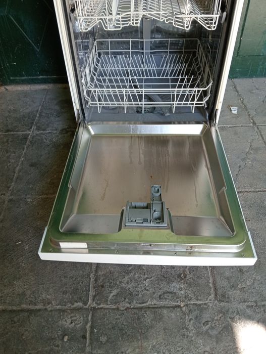 Máquina lavar loiça