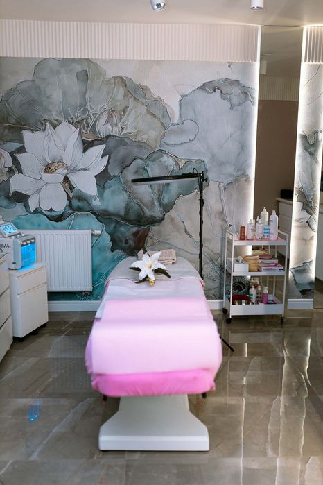 Wynajem stanowiska manicure w salonie kosmetycznym