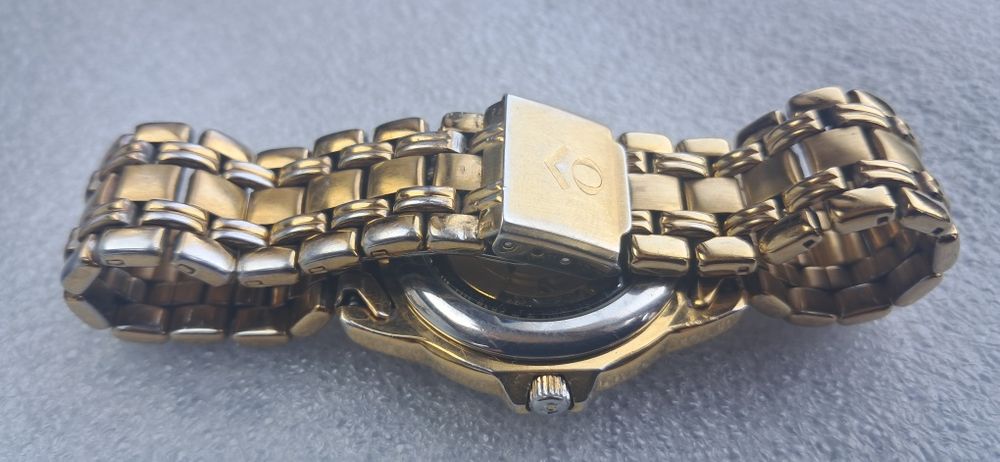 Часы OLMA automatic.