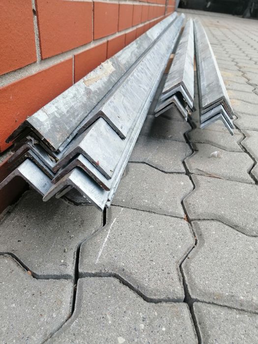 Kątownik ocynkowany 4x4 konstrukcyjny sprzedam
