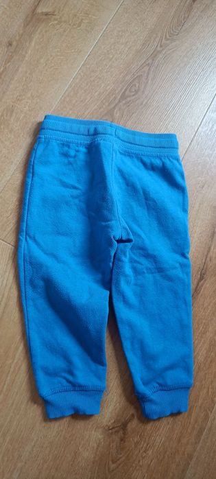 Spodnie chłopięce 92