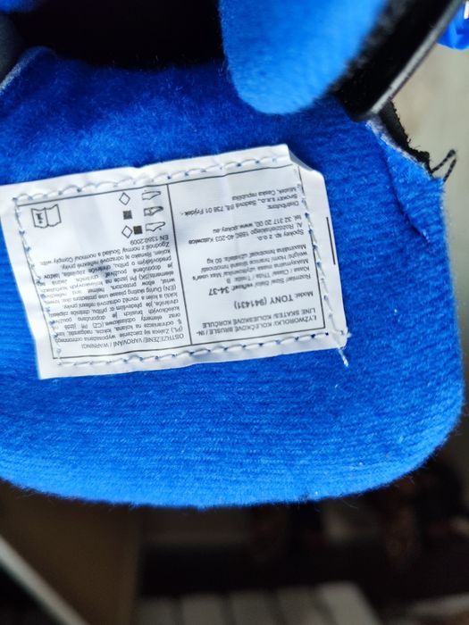 Praktycznie jak nowe . Rolki 34-37