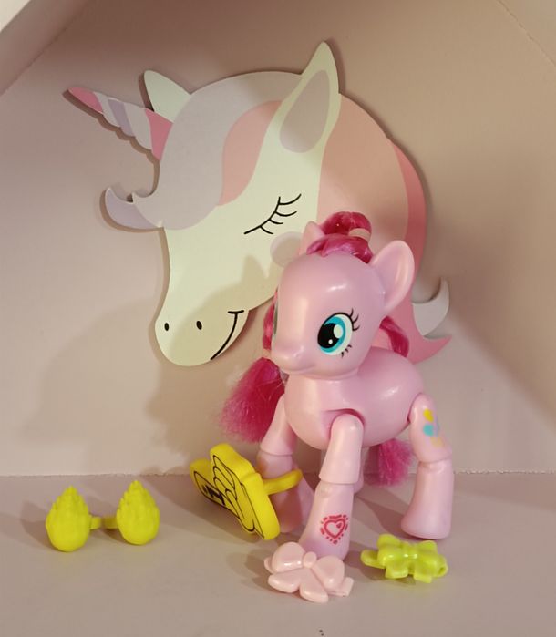 My Little Pony Pinkie Pie kompletna G4 Hasbro figurka MLP