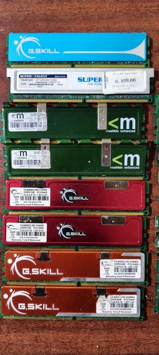 Оперативна пам'ять ОЗУ DDR2 1 2 gb