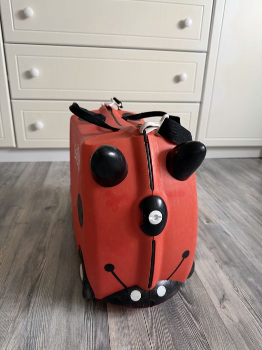 Валіза / чемодан  дитяча trunki на колесах