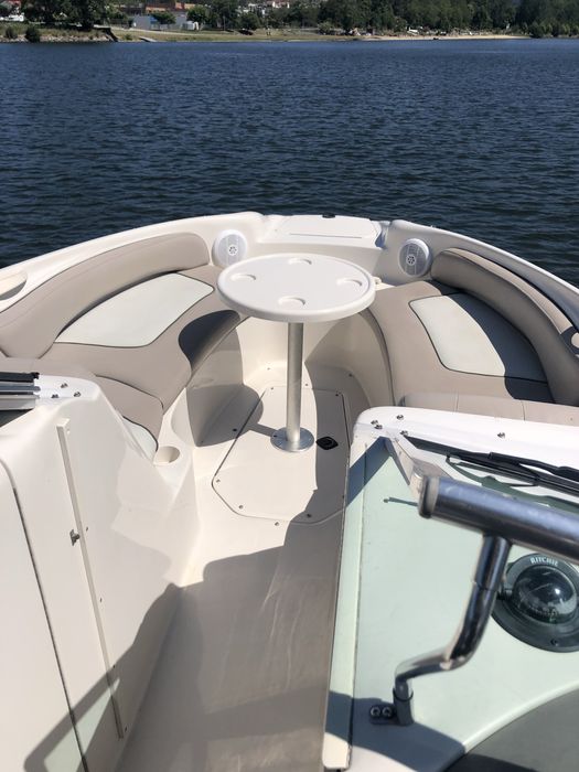 SEA RAY 240 sundeck