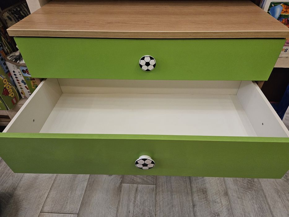 Продам дитячу спальню