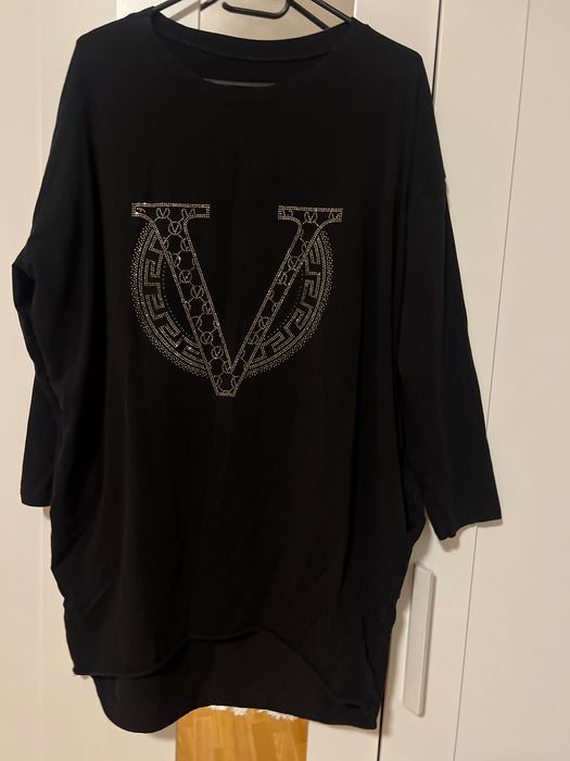 Długi sweter dzianinowy, Italia