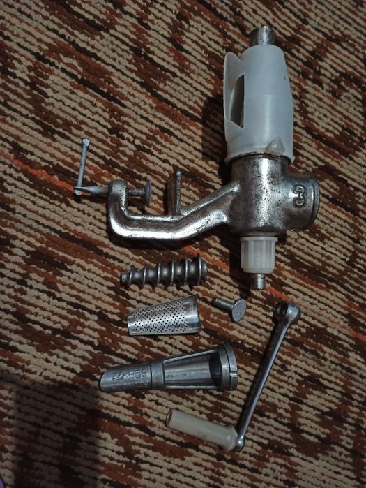 Соковыжималка ручная для томатов струмок мотор січ