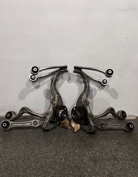 MercedesW212/W213, W166/X166, W167/X167 W221/W222 поворотный кулак