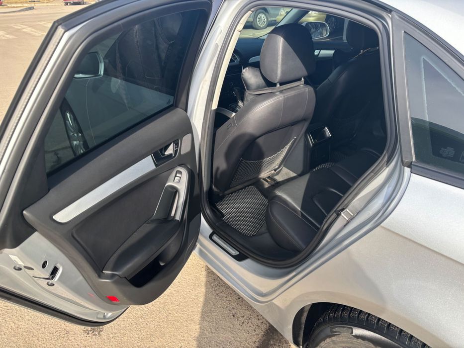 Audi A4 2.0 2012