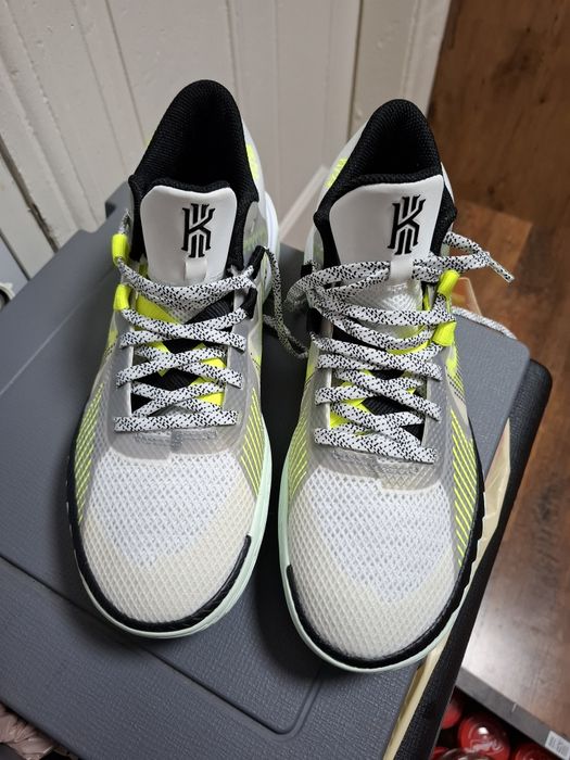 Nike Kyrie Flytrap