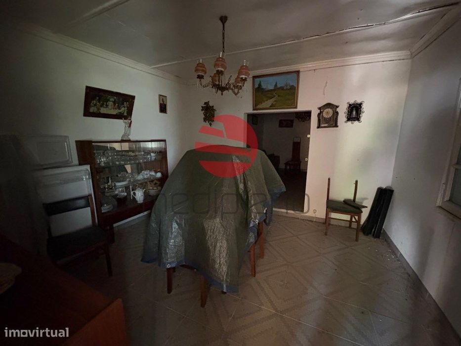 Moradia C/Terreno Paradinha