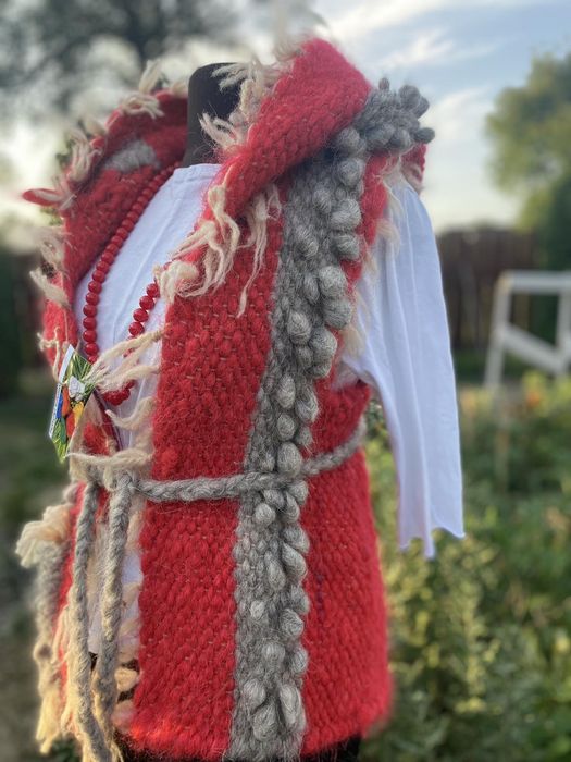 Гуня з овечої шерсті