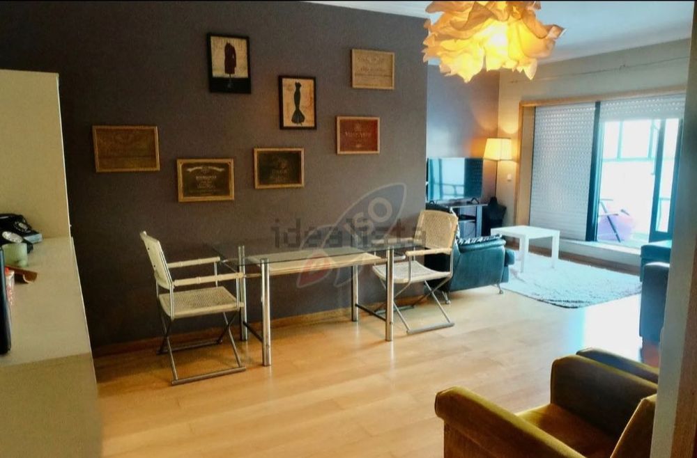 Apartamento T2 em Gaia