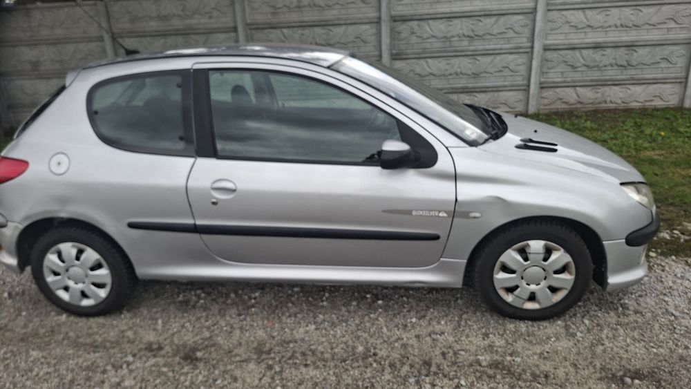 Peugeot 206  2.0 hdi
