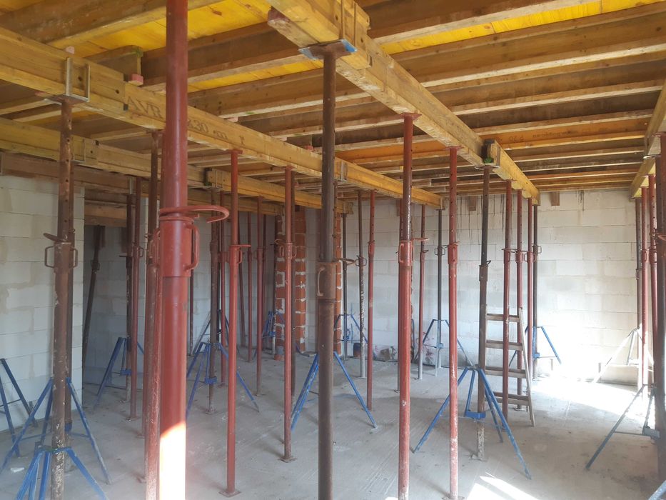 wynajem stempli metalowych Szalunków stropowych