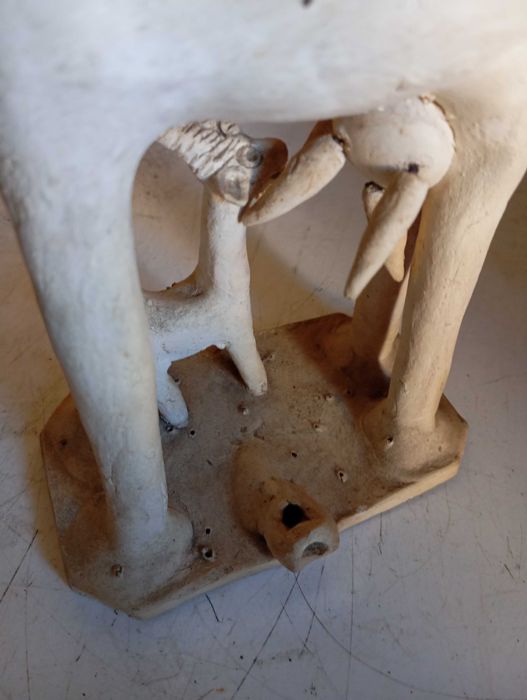 Cabra assobio e paliteiro amamentar da autoria do Mistério Pai