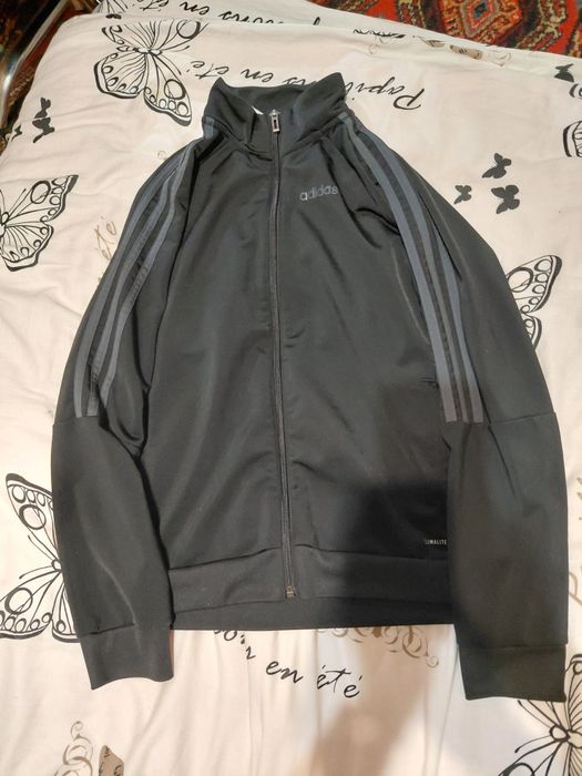 зипка Adidas черная