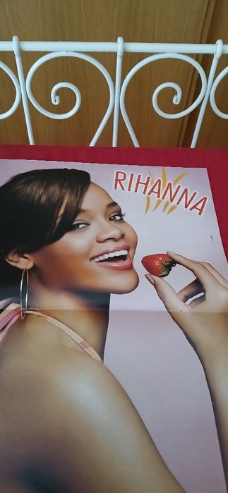 Poster Rihanna, novo