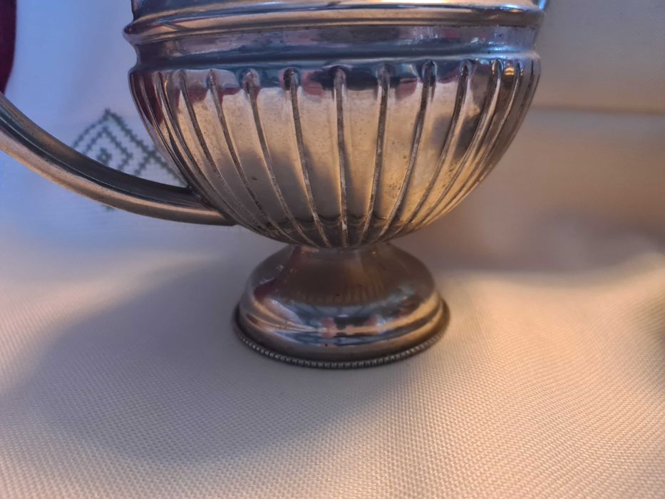 Tete à tete e cafeteira anos 3m casquinha