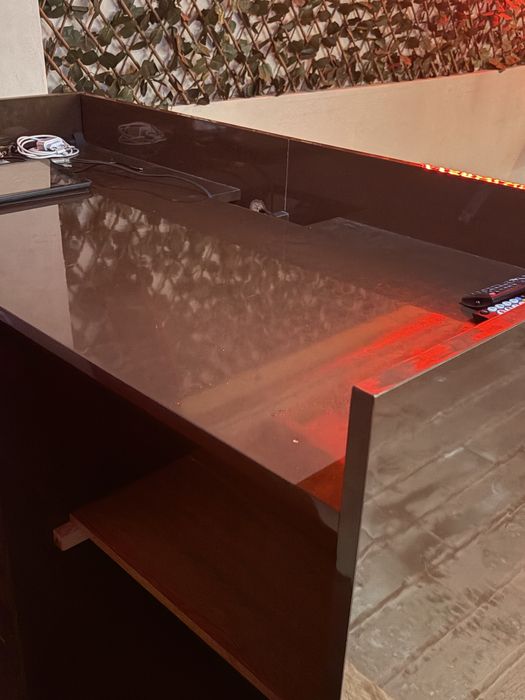 Cabine DJ lacada