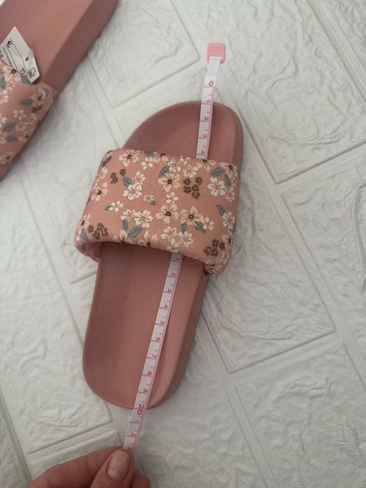 Шлепанцы H&M