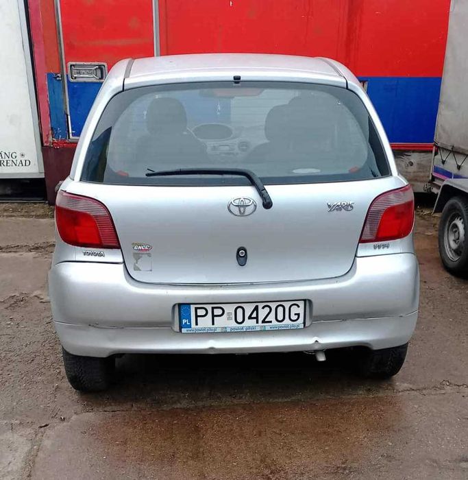 Toyota Yaris 2002 rok