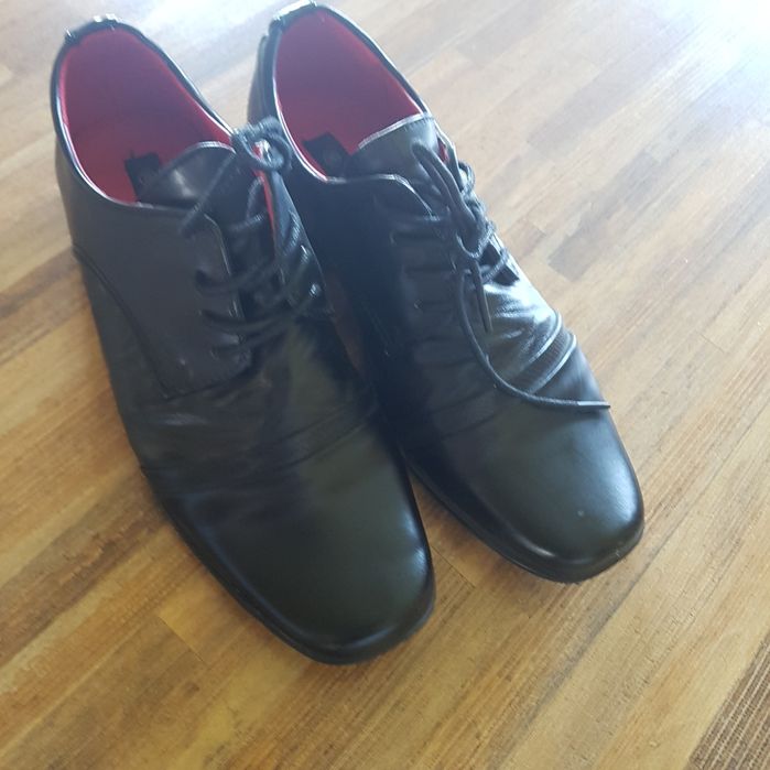 Buty eleganckie chłopiec rom.36