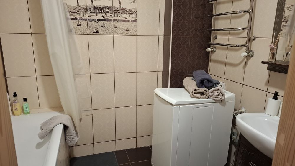 Подобово ТЦ Майдан, ТЦ Проспект подобово, помісячно