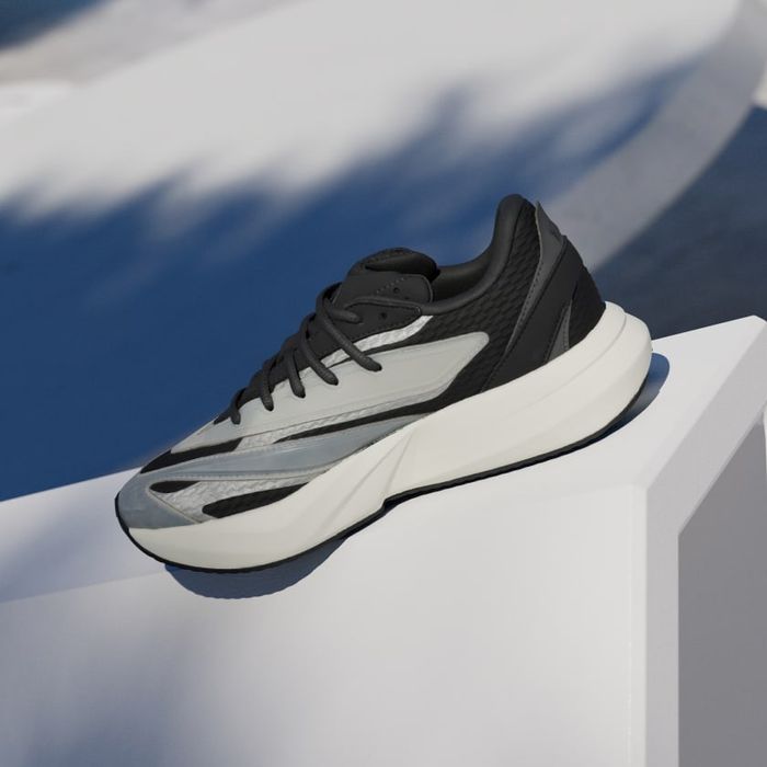 Кроссовки женские adidas LIGHTBLAZE  39,5 размер