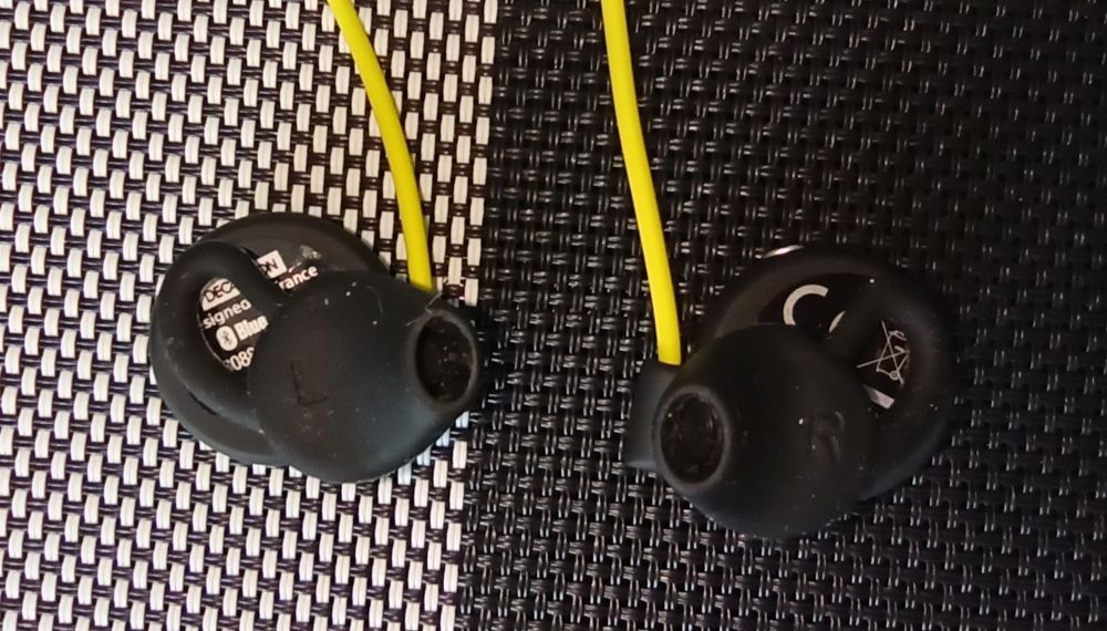 Auriculares Desporto com pouco uso