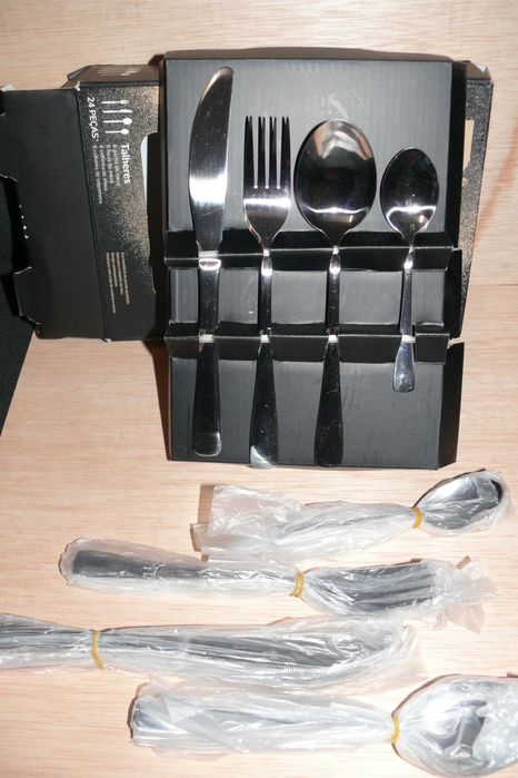 Faqueiro 24 peças - Aço inoxidável