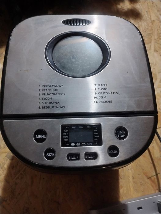 Wypiekacz do chleba i nie tylko raz użyty