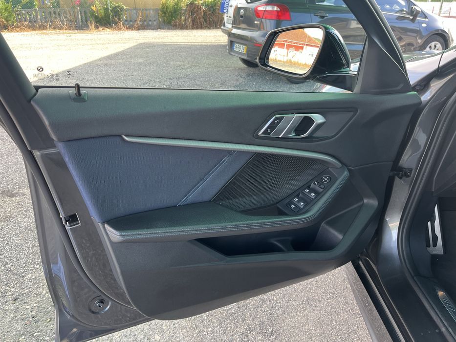 BMW 118 — fotografia 5