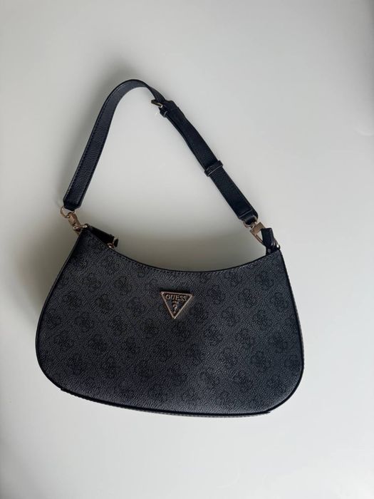 Оригінальна сумка Guess