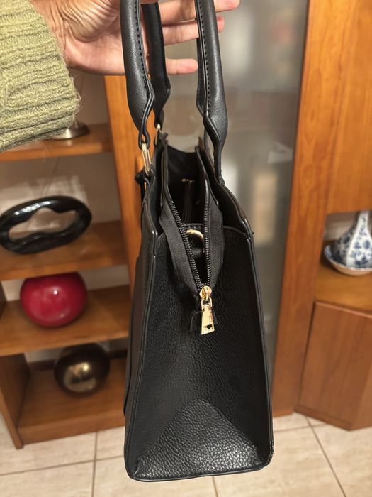 Bolsa em otimo estado