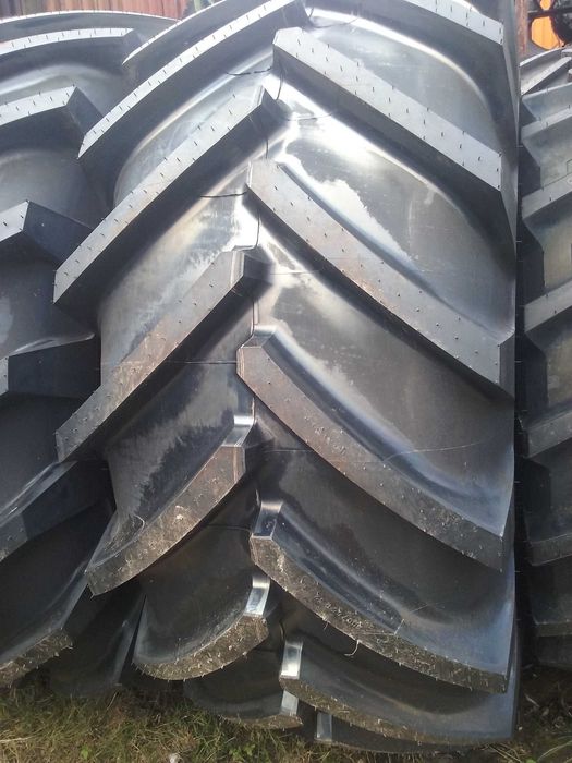 Opona 1050/50R32 178D Michelin M-28 MEGAXBIB  TL