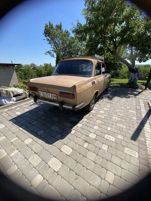 Продам  Москвич 2140