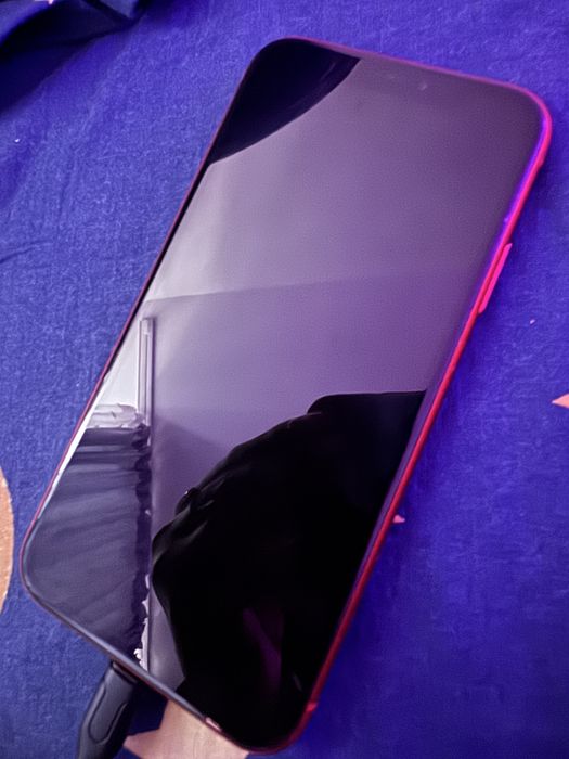 iPhone xr Red Б/У