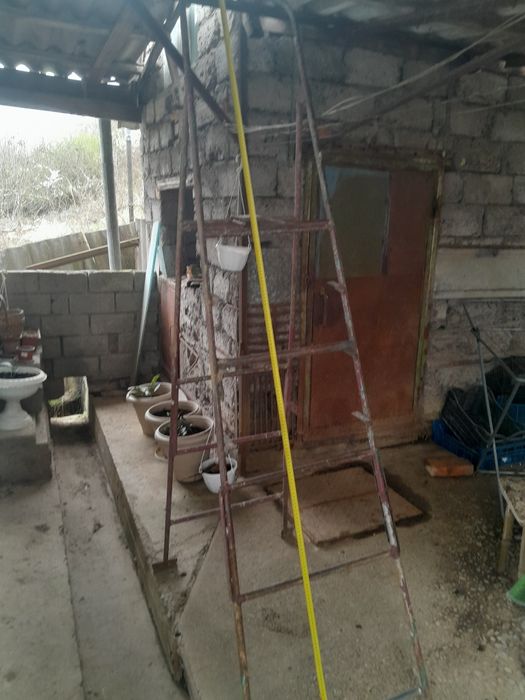 Продам  драбину металічну