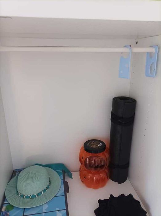 Roupeiro Ikea BUSUNGE - 80€ (como novo)