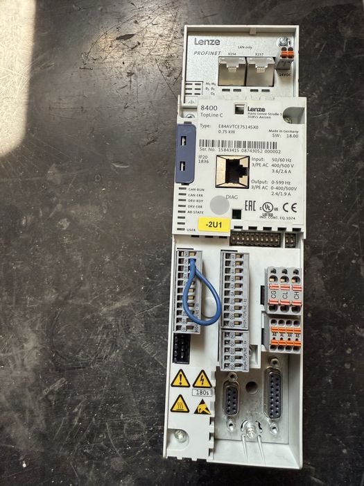 Falownik Lenze E84AVTCE7514SX0