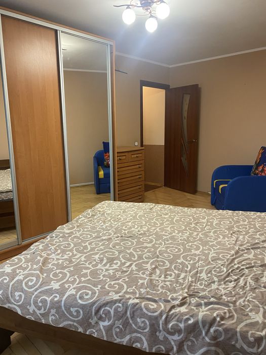 Продається 4 кімнатна квартира