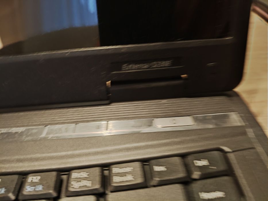 Laptop Acer extensa 5230E