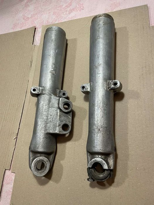 Стакани передньої вилки Harley Davidson