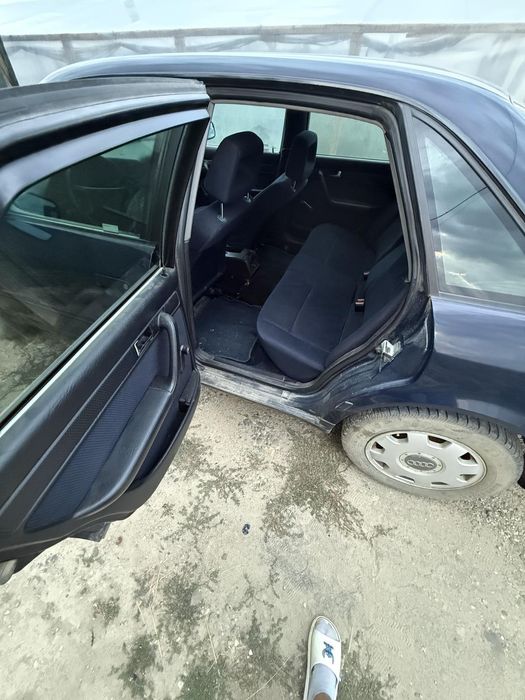 Продам Ауді100 С4