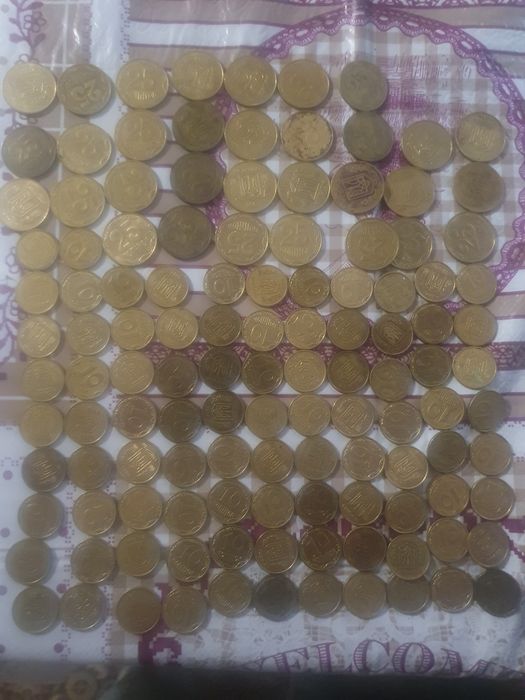 Памятні Монети номіналом 10 гривень