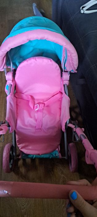 Каляска для ляльок